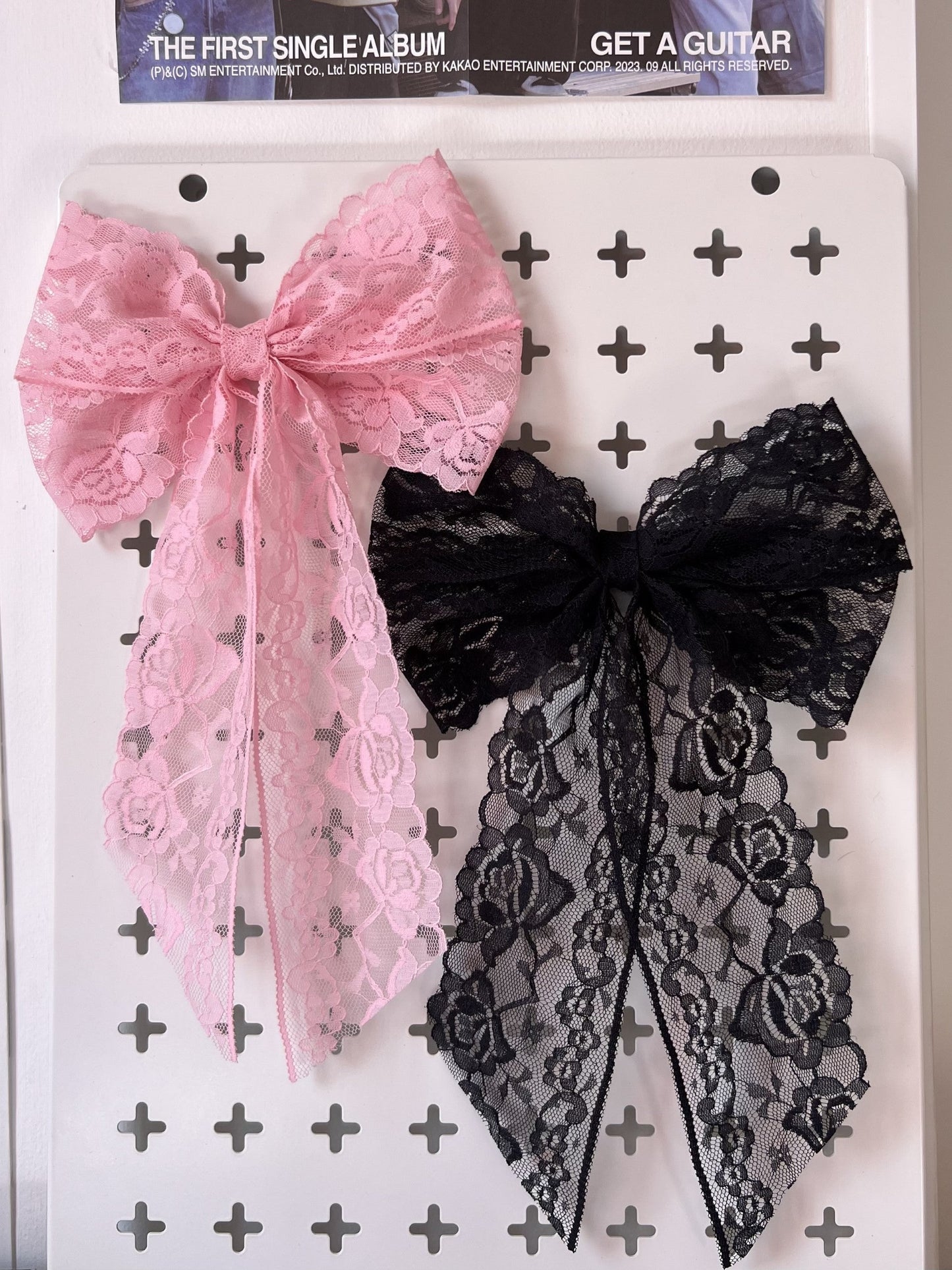 LACE RIBBON PINZA