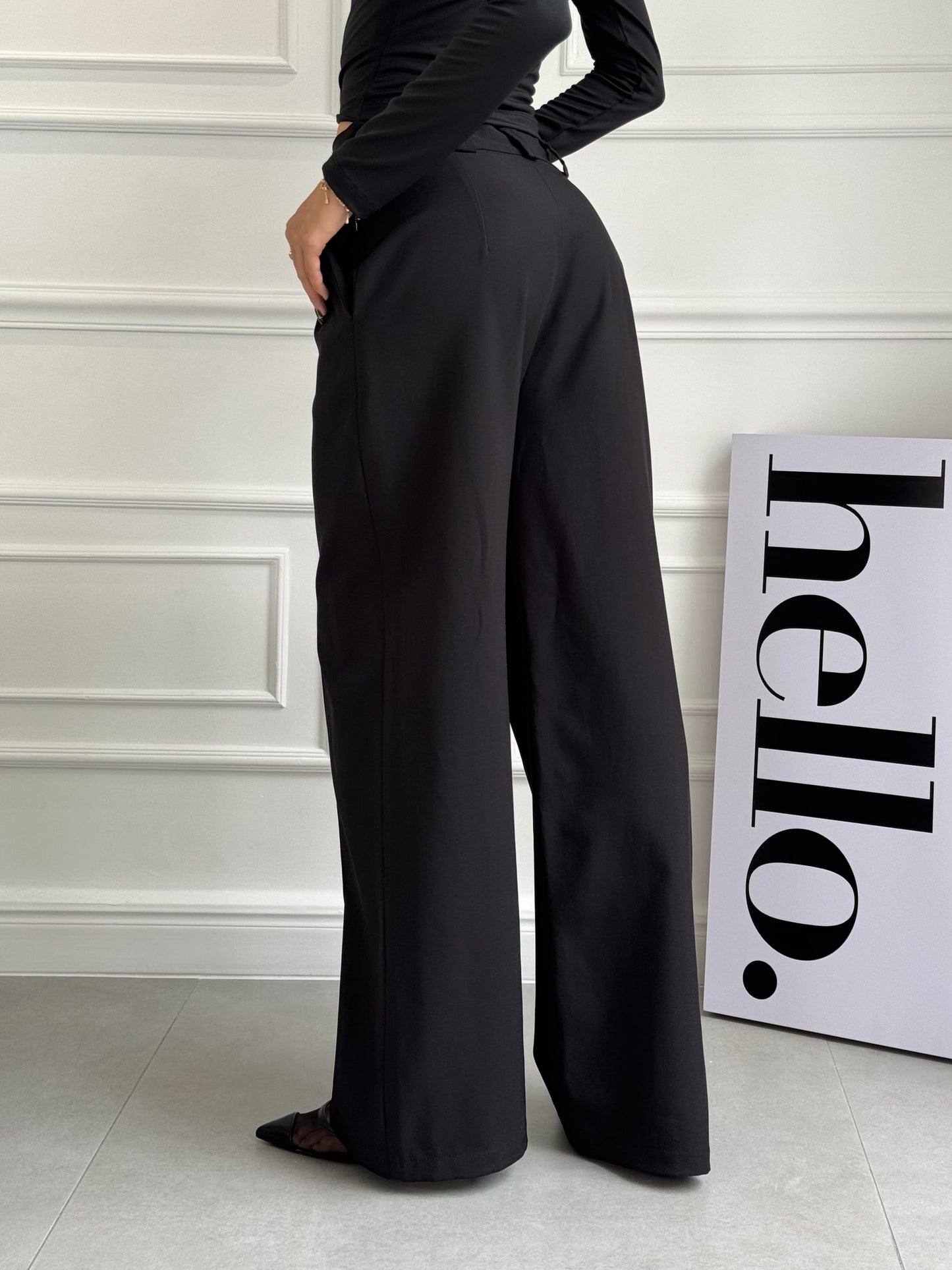 BLACK - CLASSIC PANT